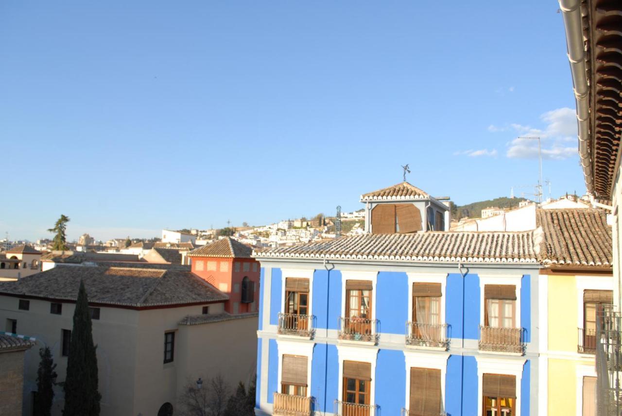 La Perla Granada Suites — Foto 1
